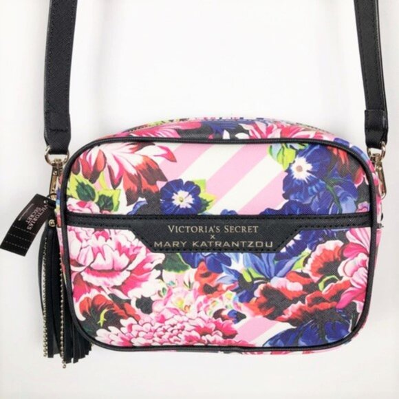 VS Crossbody Belt Bag X MK Artist NWT 🤍 RET $88- - Picture 7 of 9